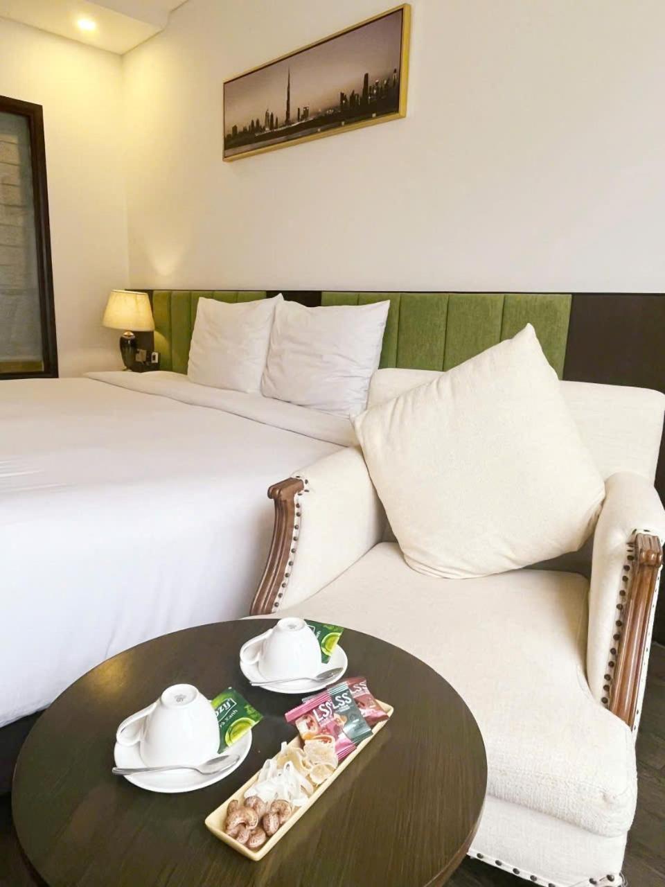 Santa Luxury Hotel Da Nang Exterior photo